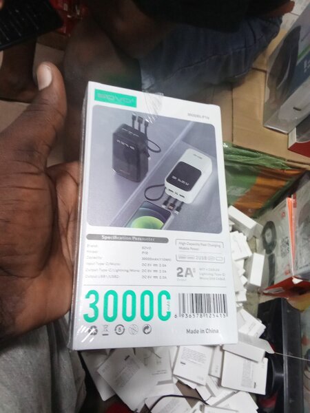 Power Bank 30000mAh IZINNA