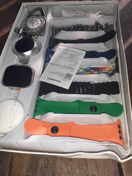 COFFRET MONTRE CONNECTÉE D99+