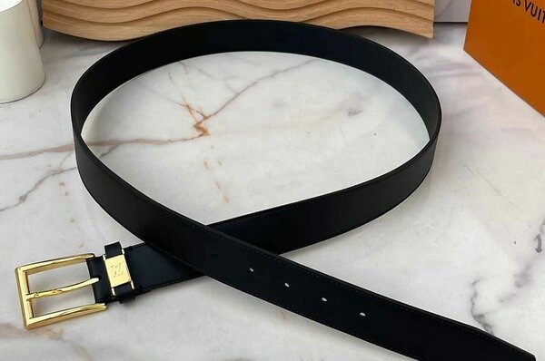 Leather belt