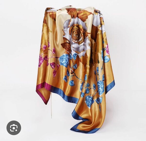 Foulards en soie imprimés