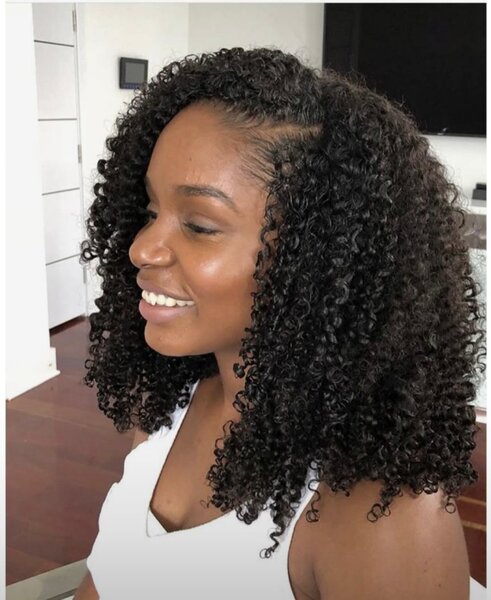 Cheveux bouclés naturels 20"