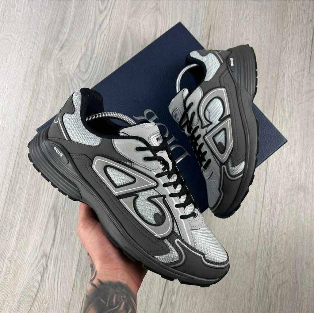 DIOR B30 REFLECTIVE CD30 - GREY ANTHRACITE ( Avec la boîte)