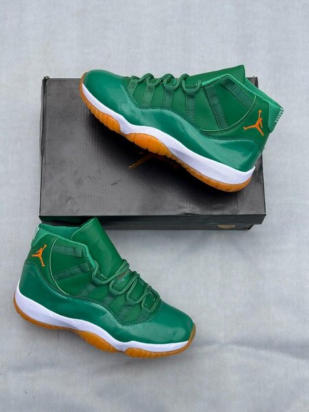 Nike Jordan 11