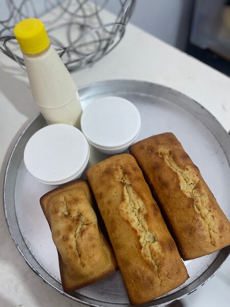 Cake 1000f+lait caillé 1000f