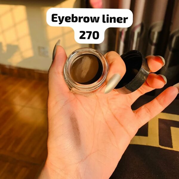 Eyebrow liner 