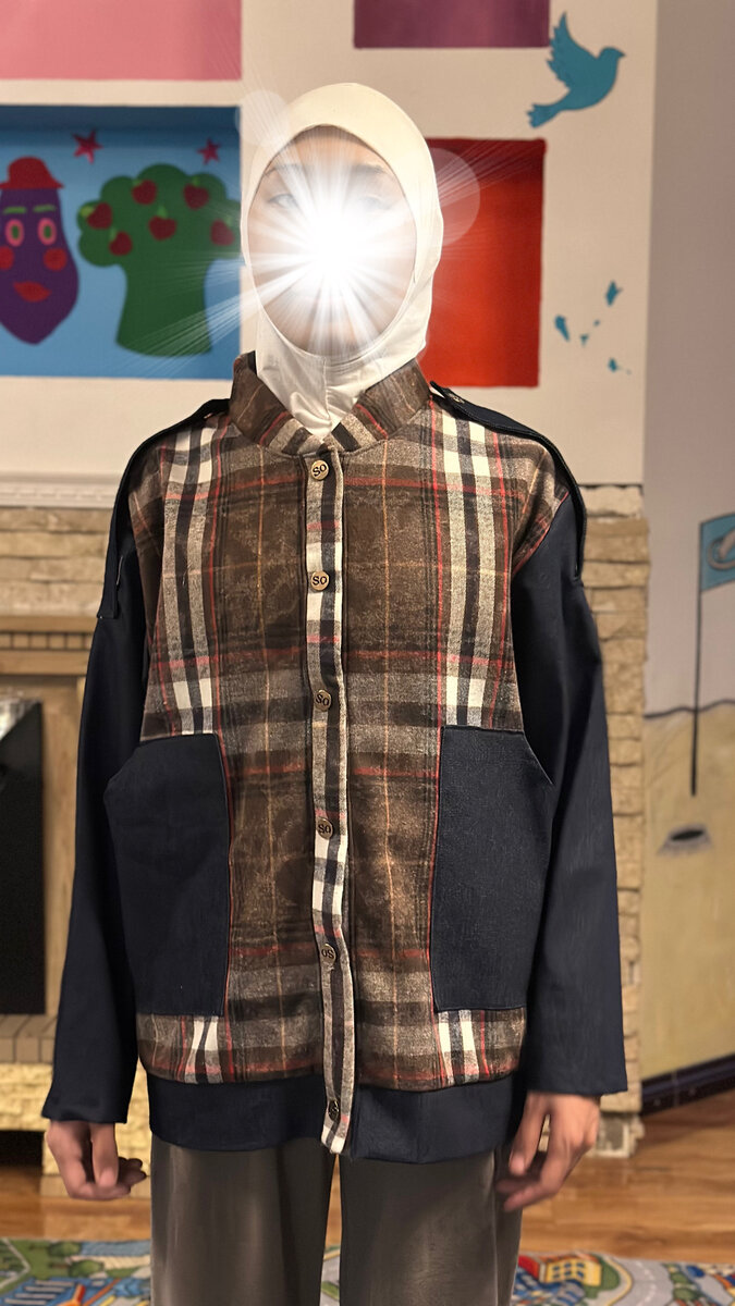 Бомбер куртка