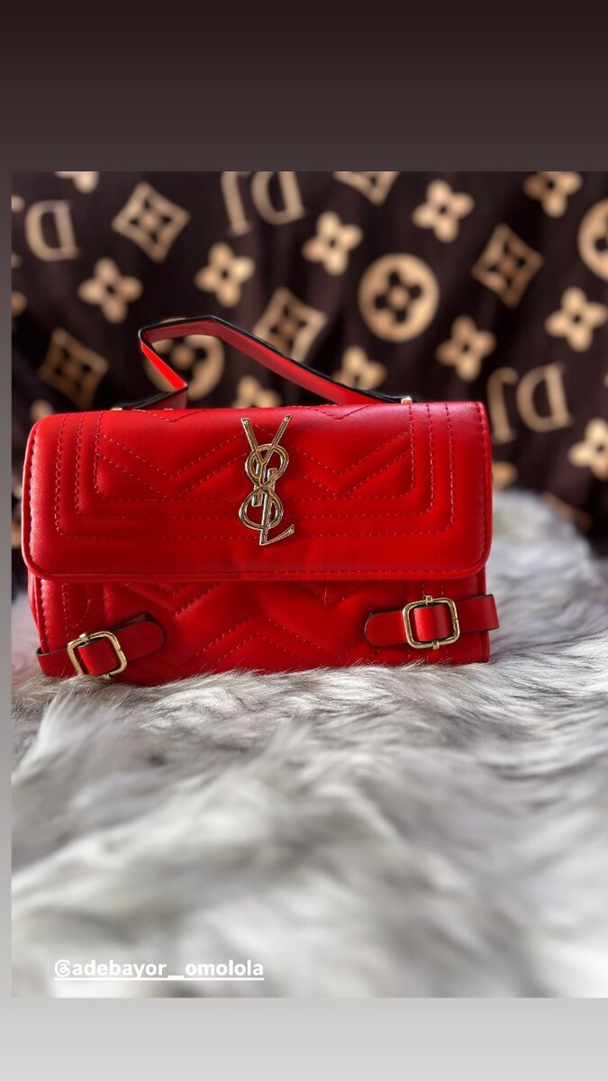 Elegant Women's Crossbody Bags