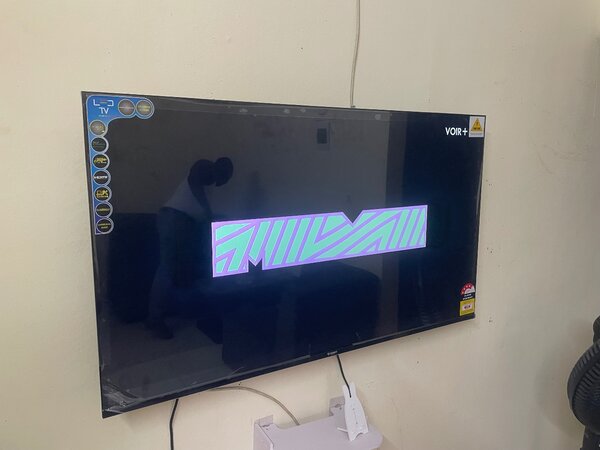 Télévision LED 50pouce smart
