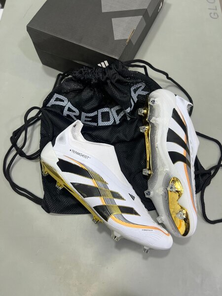 Chaussures de Football Performance