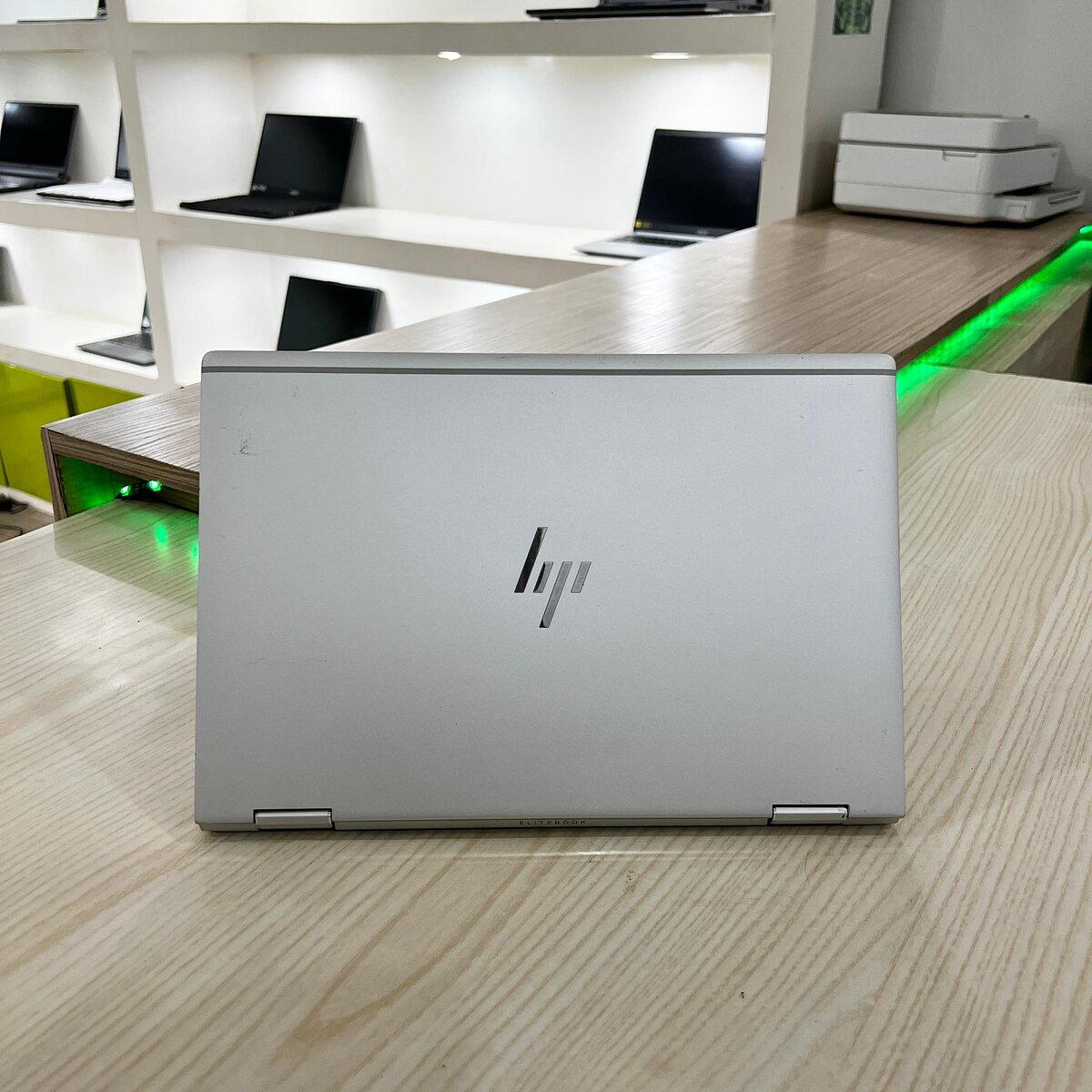 HP Ultrabook 2-en-1 performant