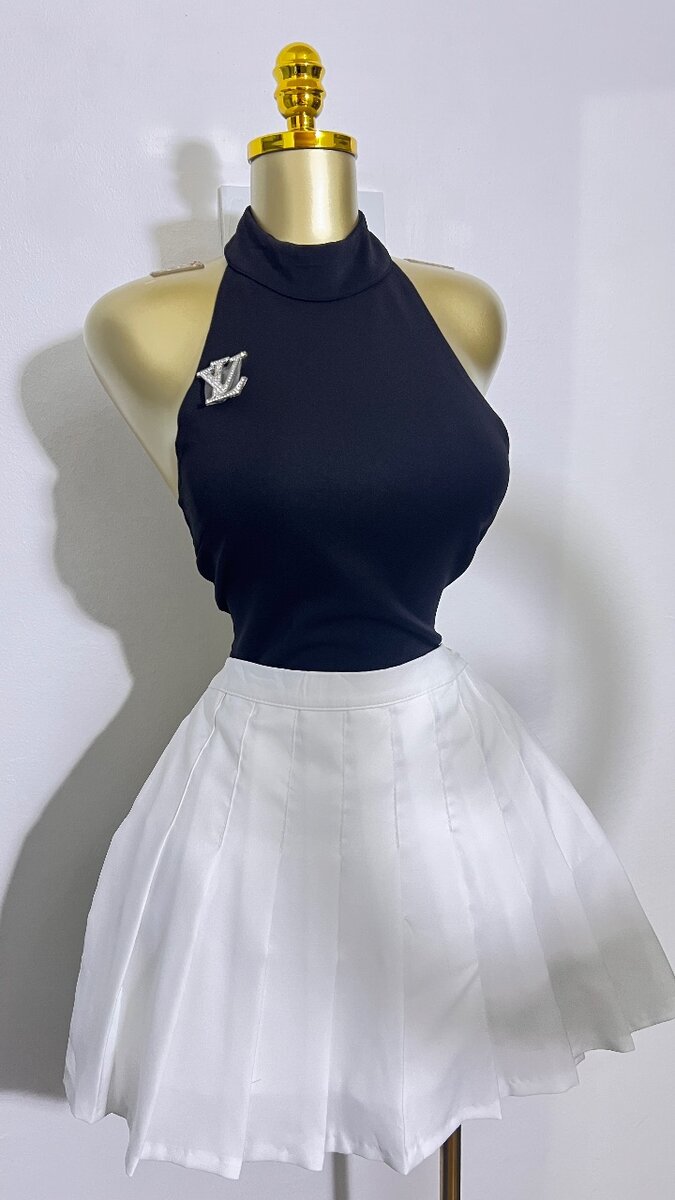 Jupe plissée blanche élégante