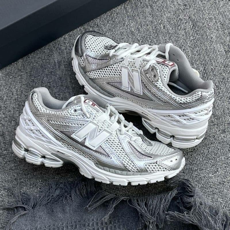 Baskets running métalliques