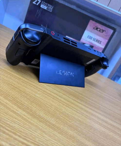 Console portable Lenovo Legion