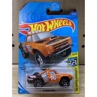 Hot Wheels '87 Dodge D100 HW Speed Graphics 6/10 2020