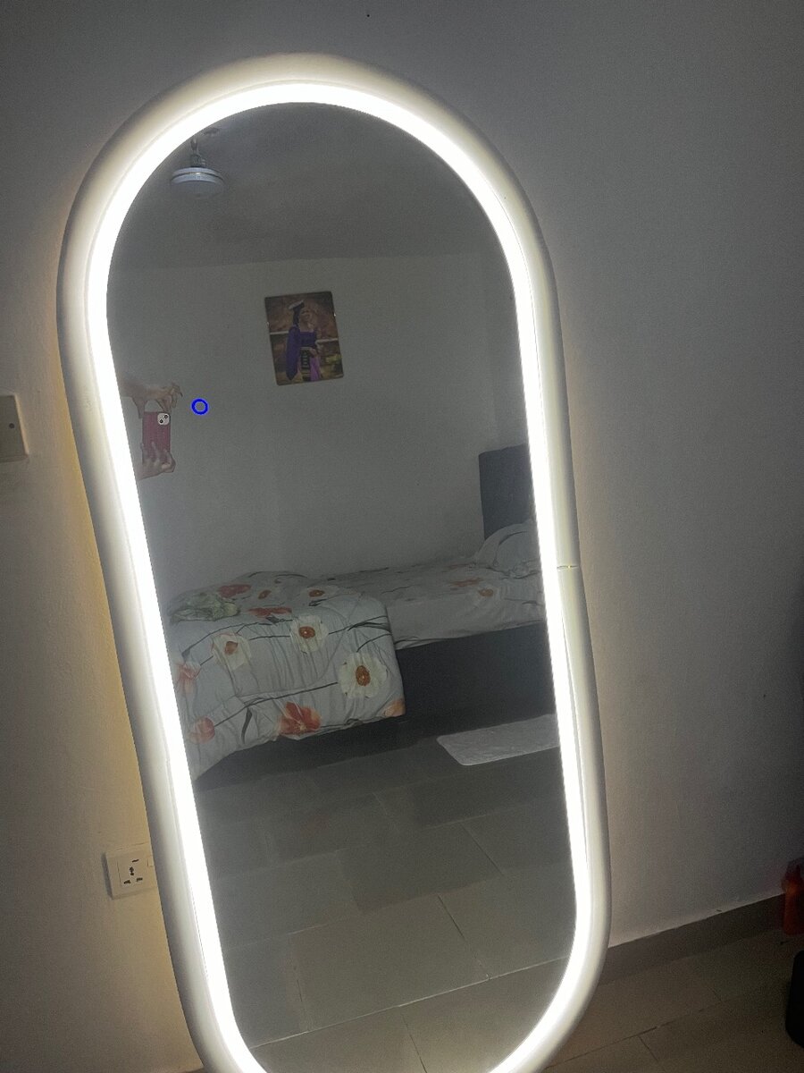 LED light salon mirror