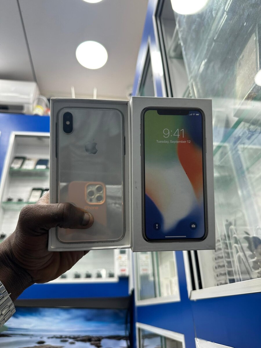 iPhone X tout est dorigine