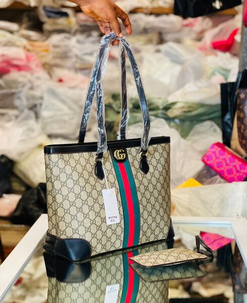 Quality Ladies Handbag with purse