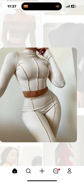 Ensemble sportif femme élégant