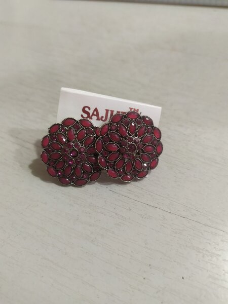 Серьги гвоздики