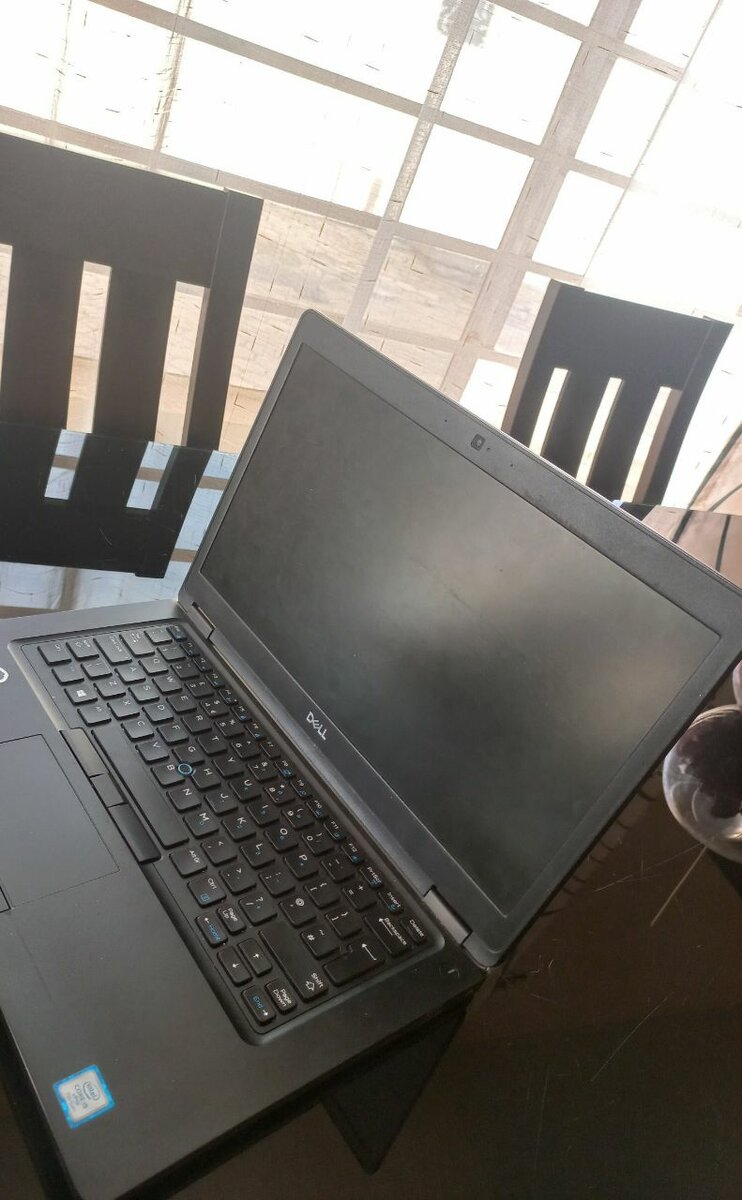 Dell Latitude 5490