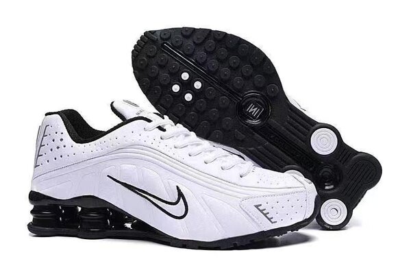 Chaussures de sport blanches