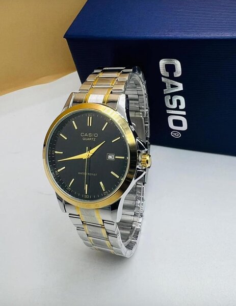 Montre Casio Bicolore Élégante