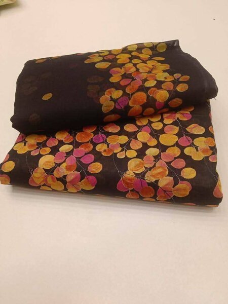 Ladies suit
