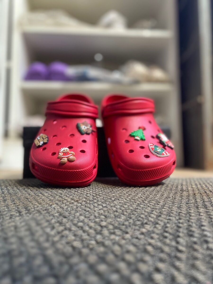 Crocs
