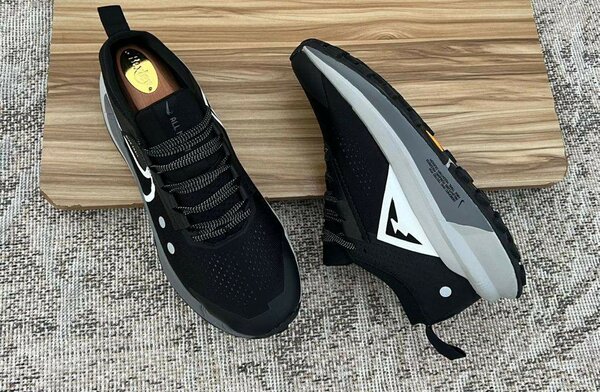 NIKE ZOOMX TENNIS