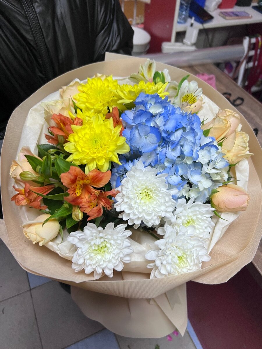 Микс букет за 2000сом