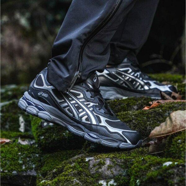 Baskets running noir confort