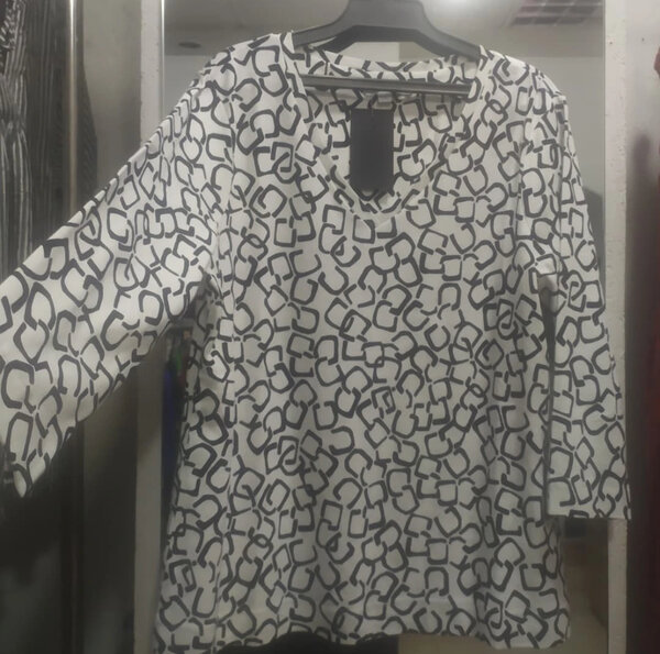 Трикотажная кофта