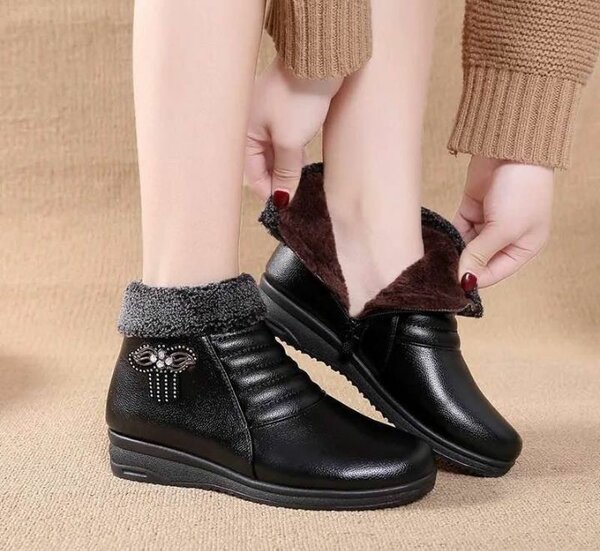 Winter boots
