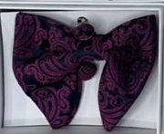  Men's bow tie with a beautiful print