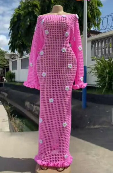 Robe crochet élégante pour femme