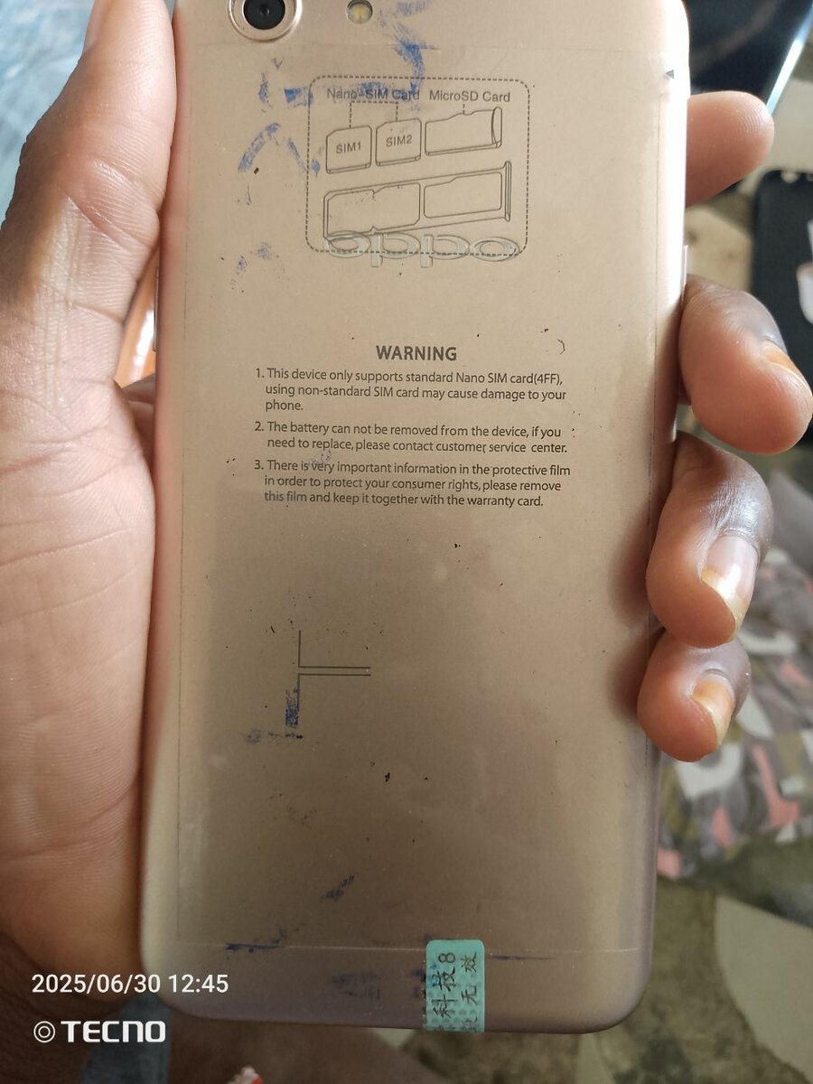 Smartphone oppo A83 performant