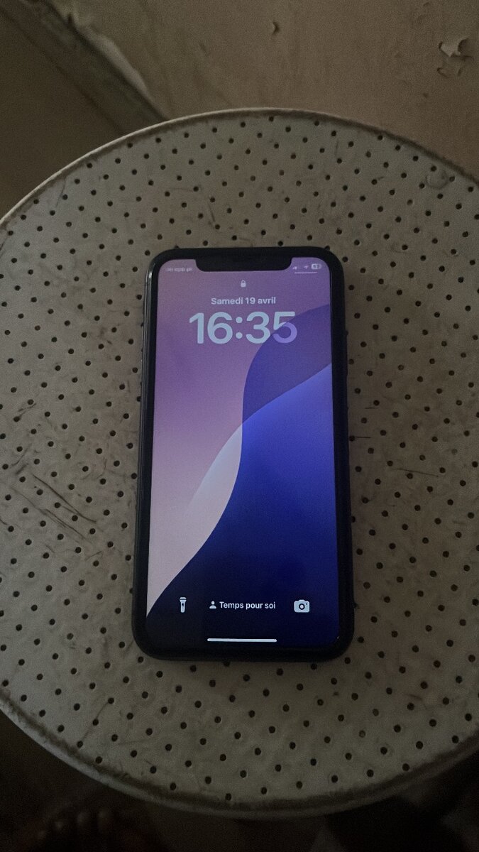 iPhone 11 simple