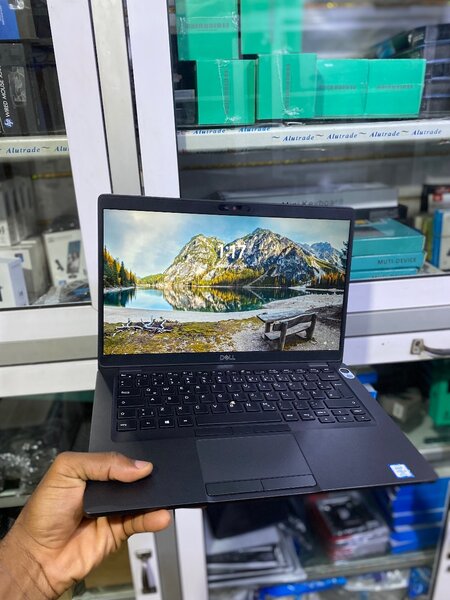 Dell Latitude 5400