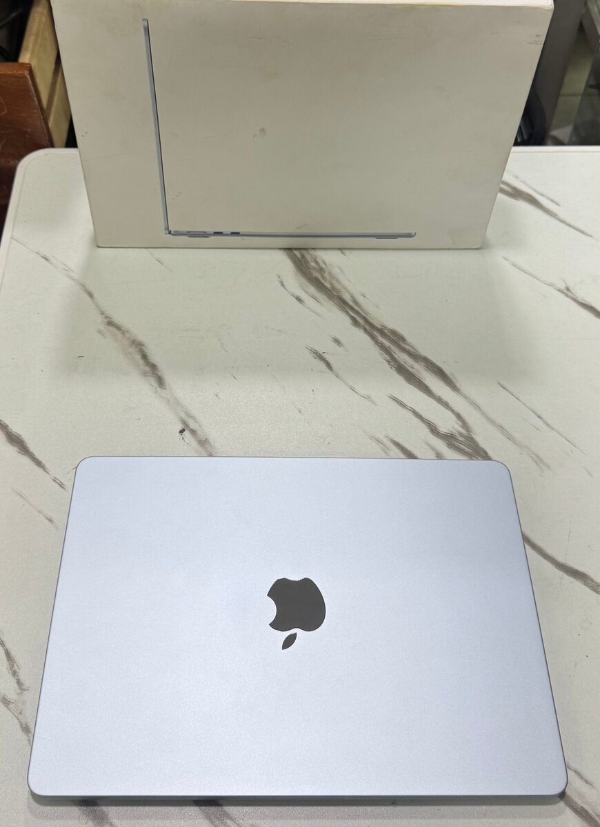macbook air m4 2025