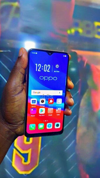 Smartphone Oppo moderne