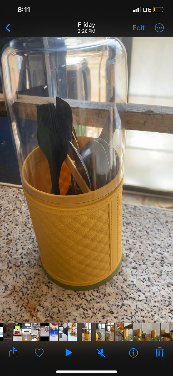 Cutlery holder