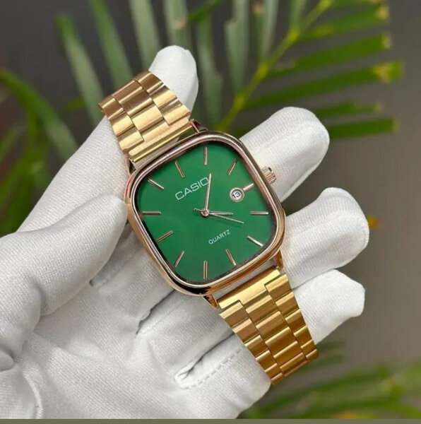 Montre Casio Dorée Quartz Élégante