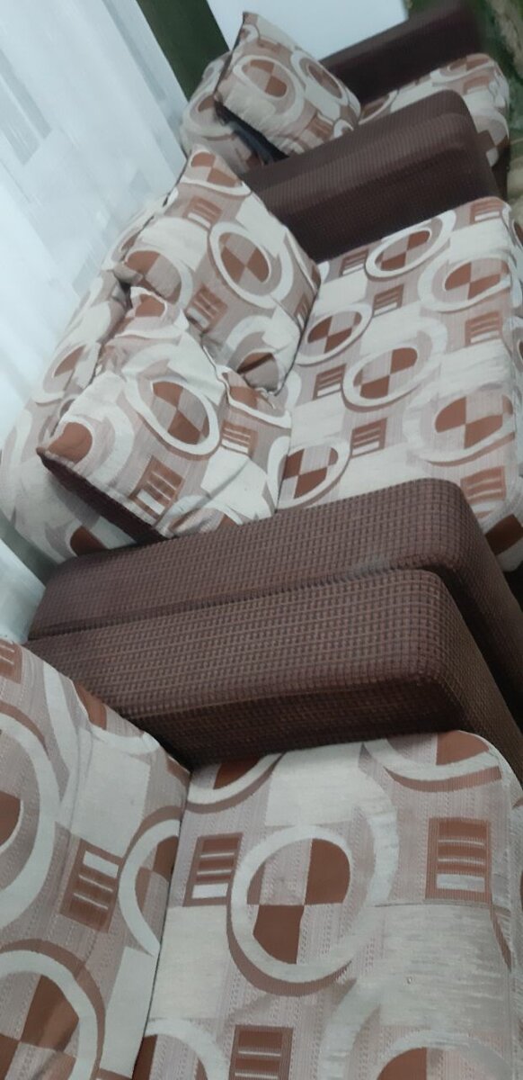 Продам диван и 2 кресла