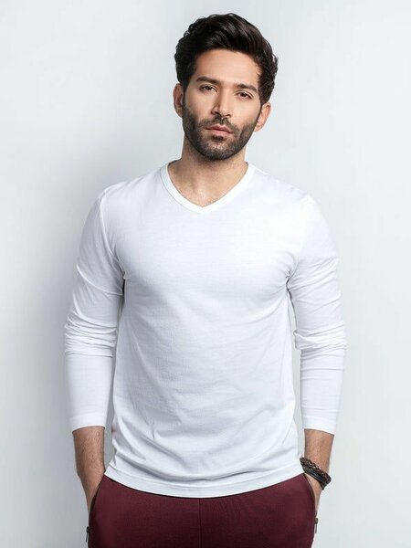 White T shirt