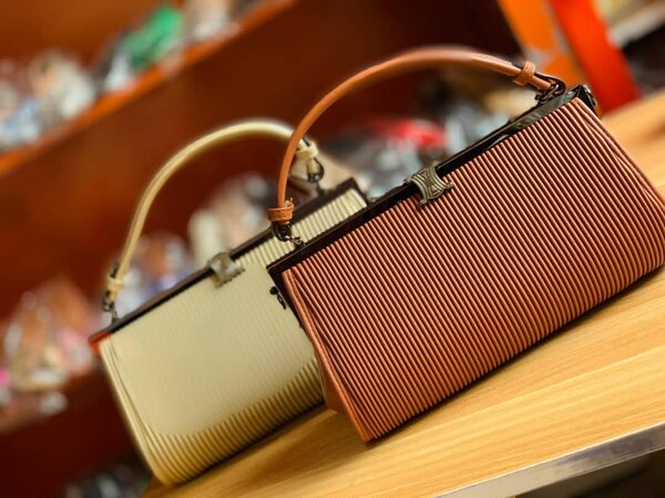 Sleek modern  handbag