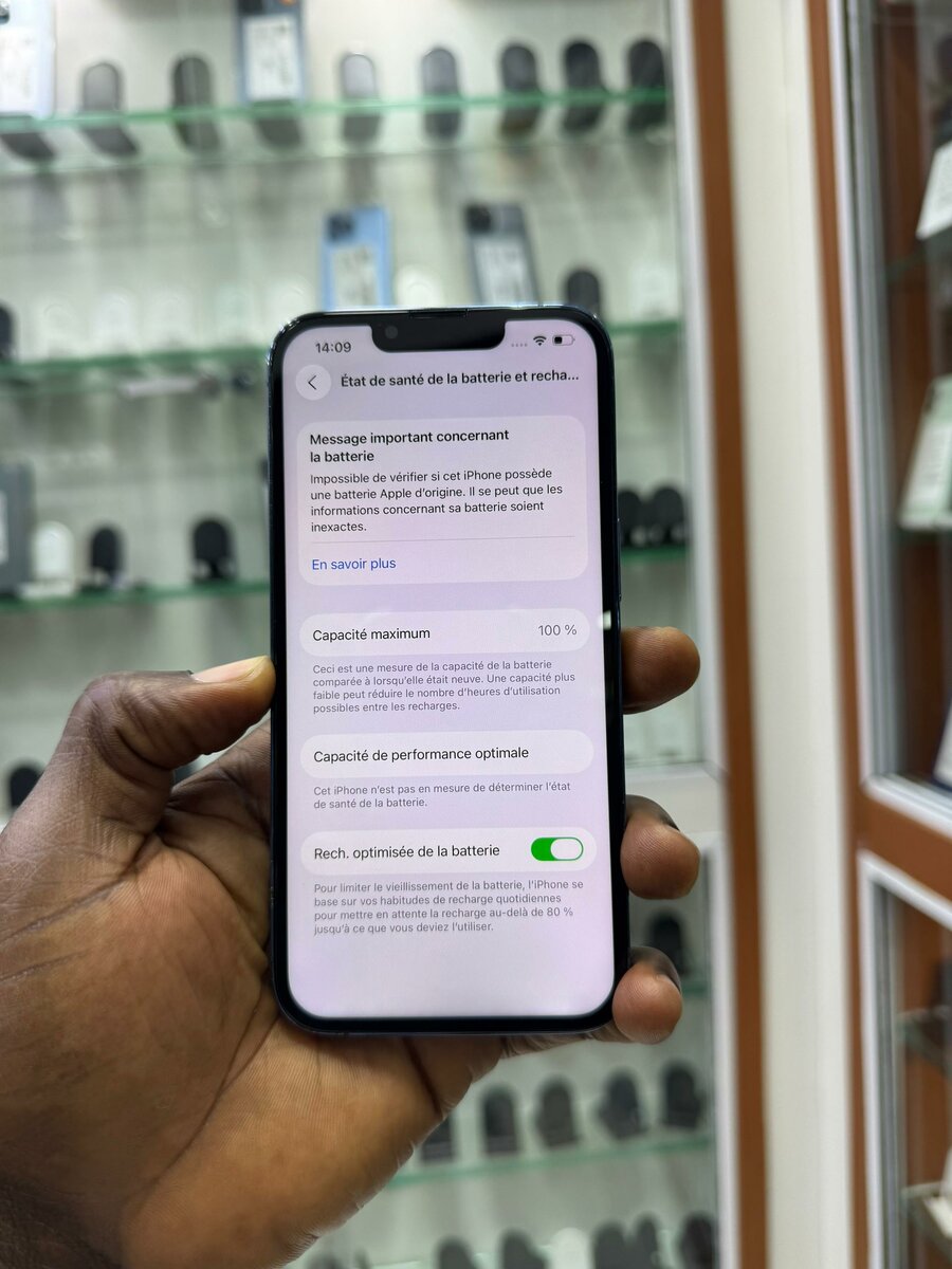 13 Pro 128Go écran et batterie