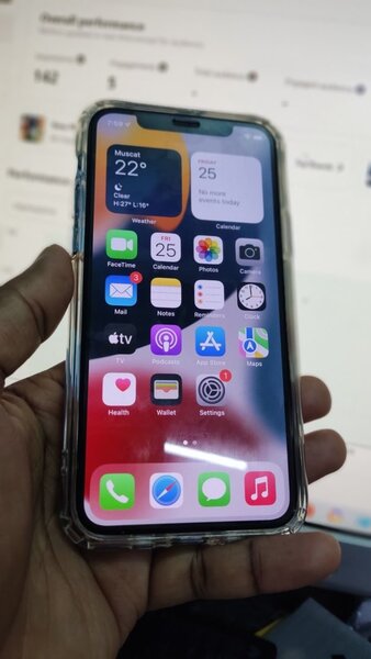 iPhone 11 simple