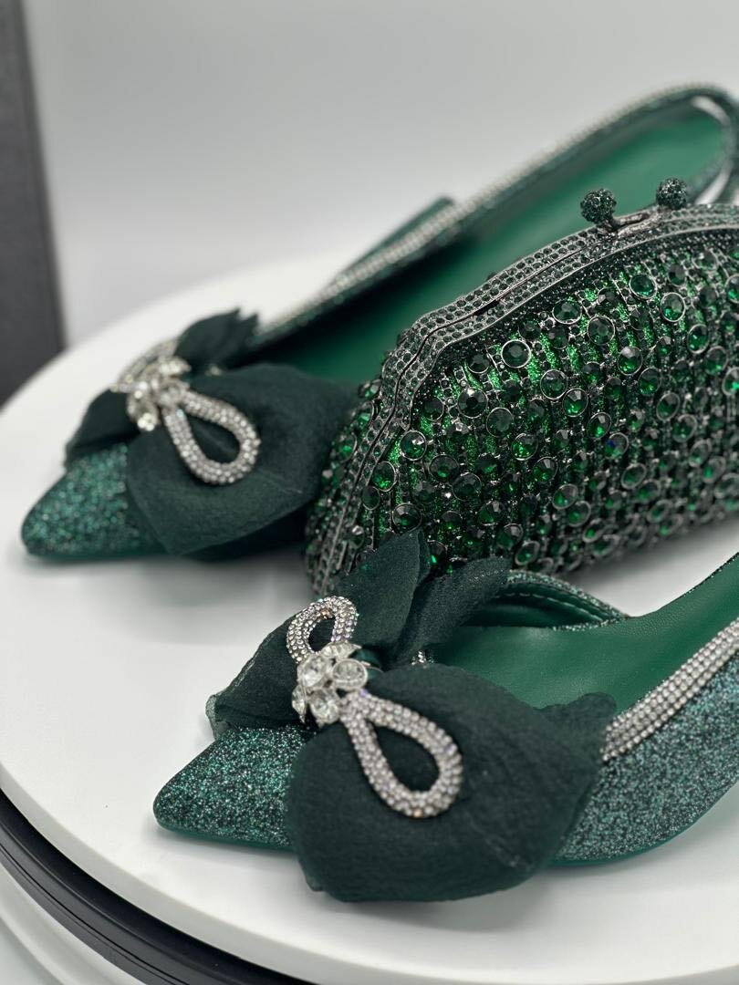 Combo deal ( Zara heel plus clutch bag)