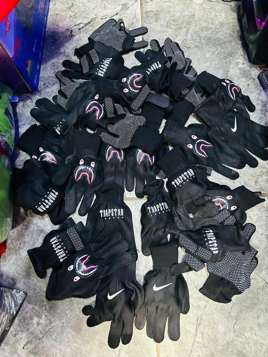 Nike, Bape , Trapstar , Adidas