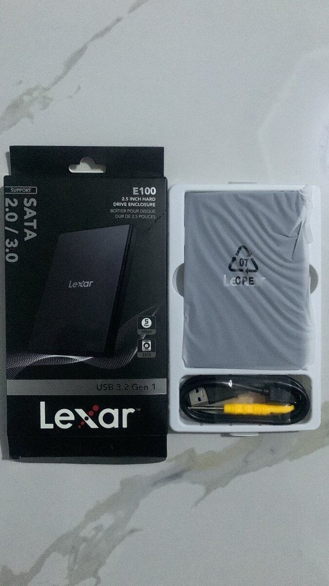 Boîtier Lexar E100 2.5"